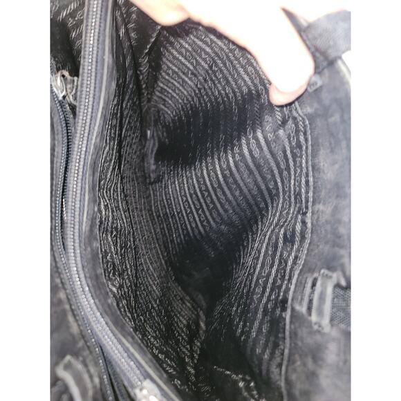 Prada Nylon Tote Medium - Picture 5 of 8